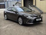 Toyota Camry 2022 года за 14 500 000 тг. в Уральск – фото 5