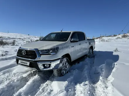 Toyota Hilux 2022 года за 20 950 000 тг. в Алматы