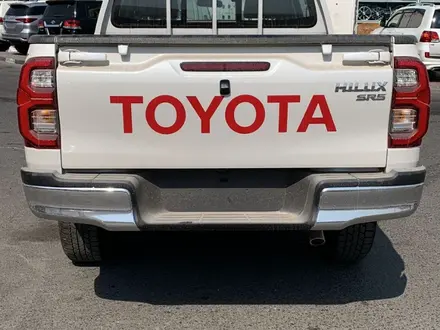 Toyota Hilux 2022 года за 20 950 000 тг. в Алматы – фото 8