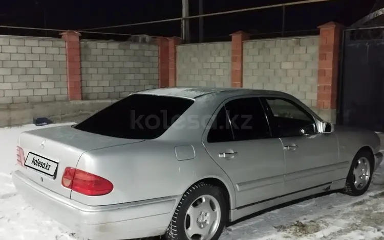 Mercedes-Benz E 230 1998 года за 2 500 000 тг. в Алматы