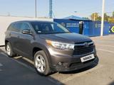 Toyota Highlander 2015 годаүшін18 000 000 тг. в Алматы