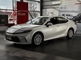 Toyota Camry Elegance 2025 года за 20 890 000 тг. в Усть-Каменогорск