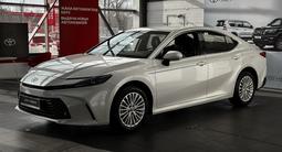Toyota Camry Elegance 2025 года за 18 690 000 тг. в Усть-Каменогорск
