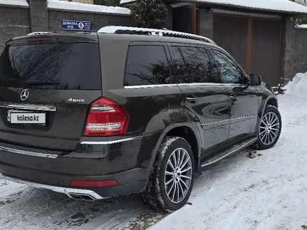 Mercedes-Benz GL 500 2012 года за 14 000 000 тг. в Астана – фото 2