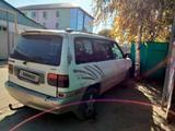 Mazda MPV 1997 года за 1 200 000 тг. в Алматы – фото 2