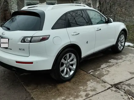 Infiniti FX35 2005 года за 4 900 000 тг. в Алматы – фото 3