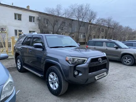 Toyota 4Runner 2016 годаүшін18 500 000 тг. в Атырау – фото 4