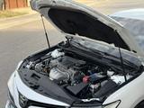 Toyota Camry 2018 года за 13 900 000 тг. в Тараз – фото 5