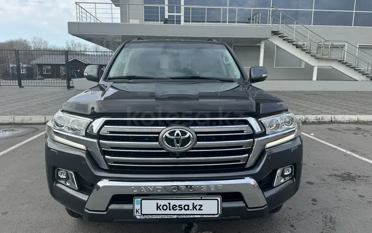 Toyota Land Cruiser 2017 года за 31 000 000 тг. в Павлодар