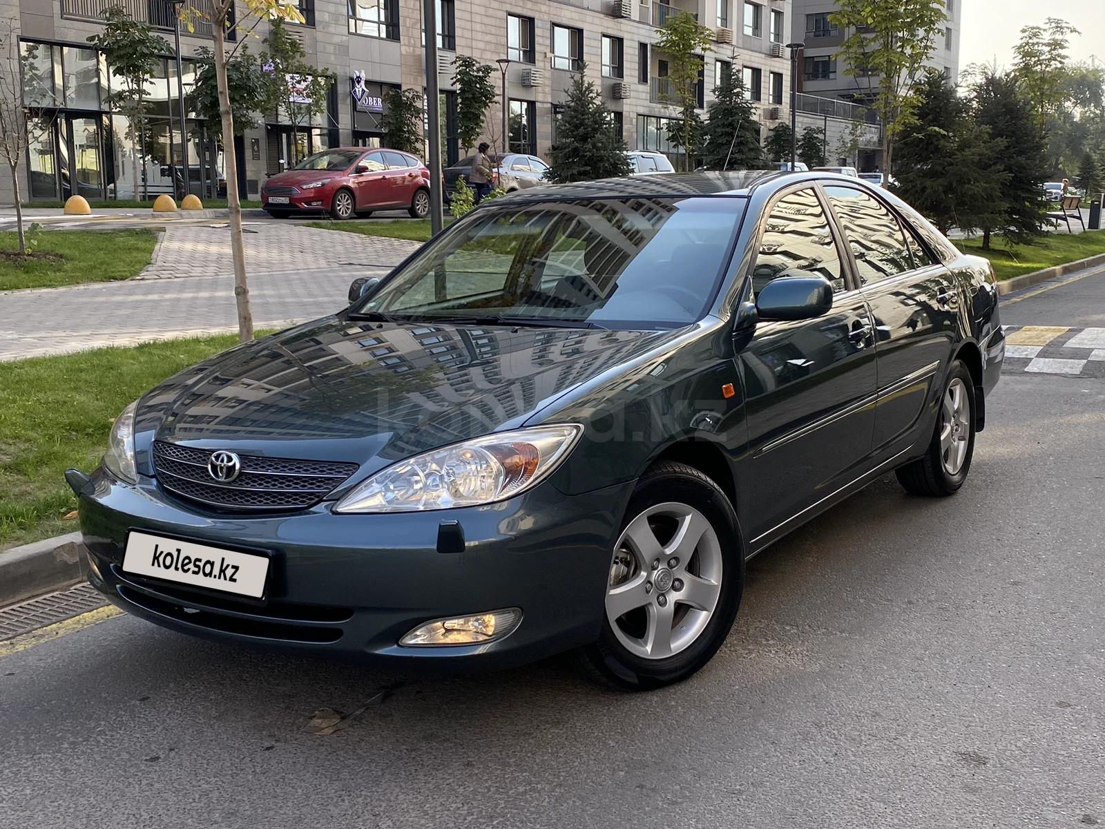 Toyota Camry 2002 г.