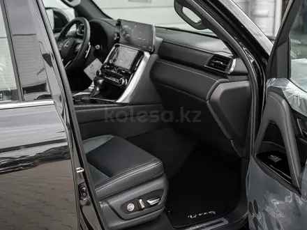 Lexus LX 600 Luxury 2024 года за 78 700 000 тг. в Семей – фото 12