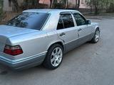 Mercedes-Benz E 320 1995 года за 2 500 000 тг. в Алматы – фото 2