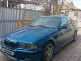 BMW 323 1994 года за 3 100 000 тг. в Алматы