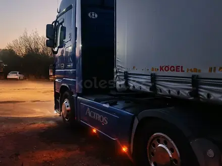 Mercedes-Benz  Actros 2010 года за 29 000 000 тг. в Караганда – фото 4