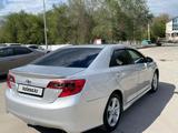 Toyota Camry 2013 года за 7 000 000 тг. в Актобе – фото 4