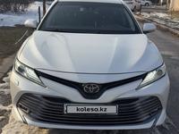 Toyota Camry 2018 года за 14 500 000 тг. в Шымкент