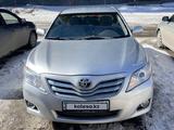 Toyota Camry 2011 года за 7 300 000 тг. в Астана – фото 2