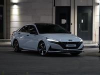 Hyundai Elantra 2022 годаfor11 800 000 тг. в Караганда