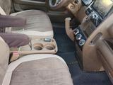 Honda CR-V 2003 годаүшін5 300 000 тг. в Астана – фото 4
