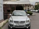 Volkswagen Touareg 2006 годаүшін5 500 000 тг. в Алматы