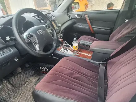 Toyota Highlander 2012 года за 13 000 000 тг. в Алматы – фото 6