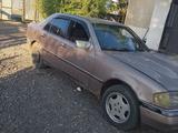 Mercedes-Benz E 220 1994 года за 700 000 тг. в Сарыозек – фото 2