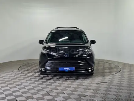 Toyota Sienna 2022 года за 21 100 000 тг. в Алматы – фото 2