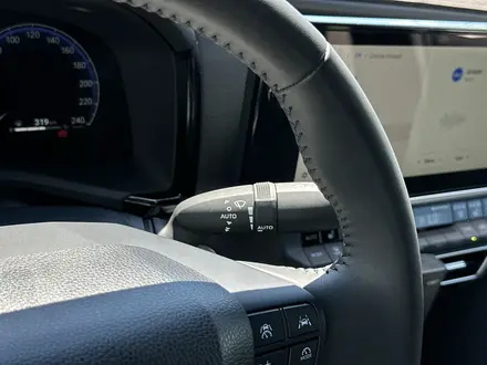 Toyota Camry 2025 года за 23 800 000 тг. в Атырау – фото 18