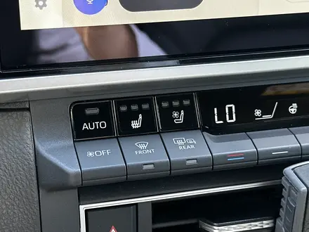 Toyota Camry 2025 года за 23 800 000 тг. в Атырау – фото 25