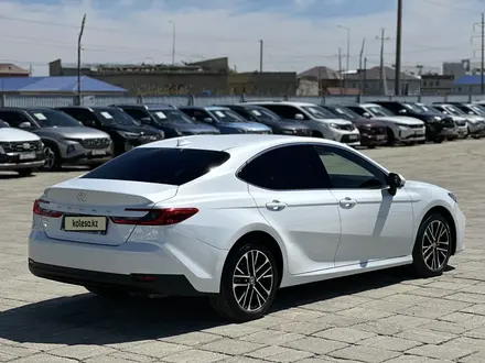 Toyota Camry 2025 года за 23 800 000 тг. в Атырау – фото 4
