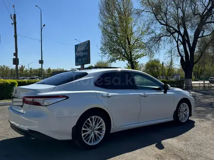 Toyota Camry 2019 года за 12 000 000 тг. в Уральск – фото 7
