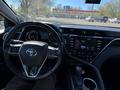Toyota Camry 2019 года за 12 000 000 тг. в Уральск – фото 10