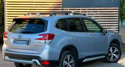Subaru Forester Premium 2019 года за 12 990 000 тг. в Алматы – фото 2