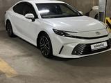 Toyota Camry 2024 года за 24 700 000 тг. в Алматы – фото 2