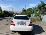 Toyota Camry 2002 года за 4 800 000 тг. в Алматы – фото 2