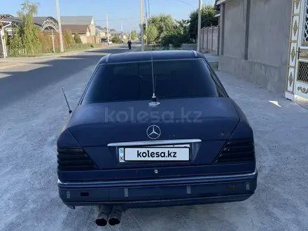 Mercedes-Benz E 280 1994 года за 1 300 000 тг. в Тараз – фото 3