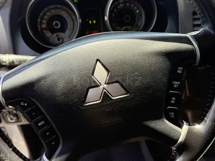 Mitsubishi Pajero 2013 года за 13 000 000 тг. в Алматы – фото 8