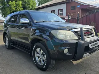 Toyota Fortuner, 2006