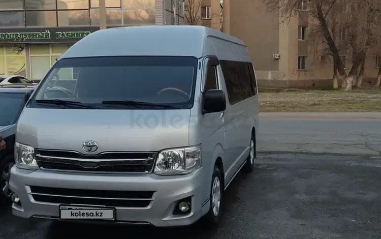 Toyota Hiace 2013 года за 13 500 000 тг. в Алматы