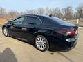 Toyota Camry 2022 года за 10 000 000 тг. в Уральск – фото 26