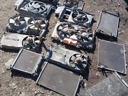Решетка радиатора экран телевизор за 10 000 тг. в Астана – фото 10