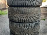 Комплект зимних шин Michelin 285 50 R20 за 75 000 тг. в Караганда