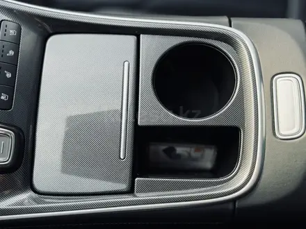 Hyundai Santa Fe 2021 года за 15 200 000 тг. в Астана – фото 25
