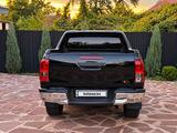Toyota Hilux 2017 года за 14 300 000 тг. в Алматы – фото 4