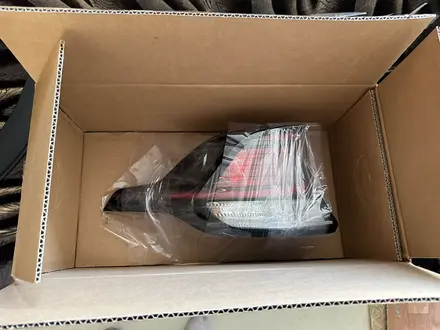 Фонарь задний левый за 220 000 тг. в Алматы – фото 4