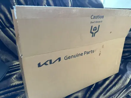 Фонарь задний левый за 220 000 тг. в Алматы – фото 5