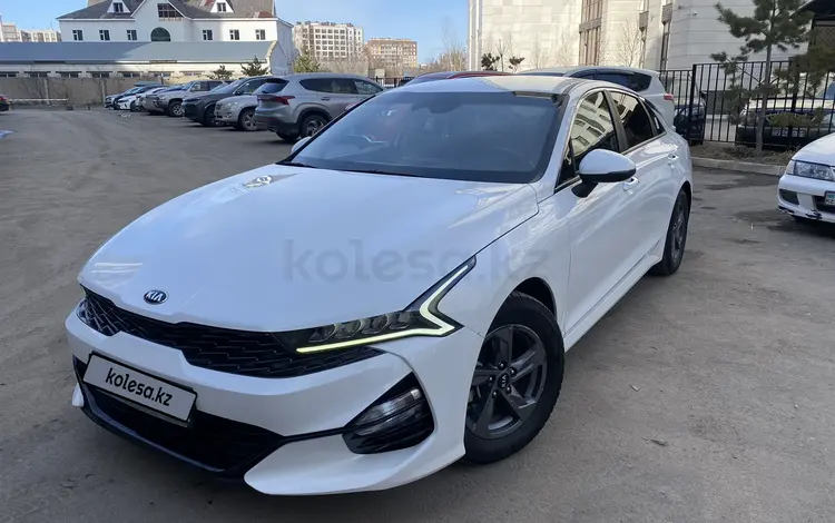 Kia K5 2021 года за 11 500 000 тг. в Астана