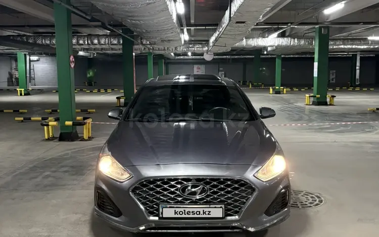 Hyundai Sonata 2019 года за 8 000 000 тг. в Усть-Каменогорск