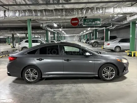 Hyundai Sonata 2019 года за 8 000 000 тг. в Усть-Каменогорск – фото 4