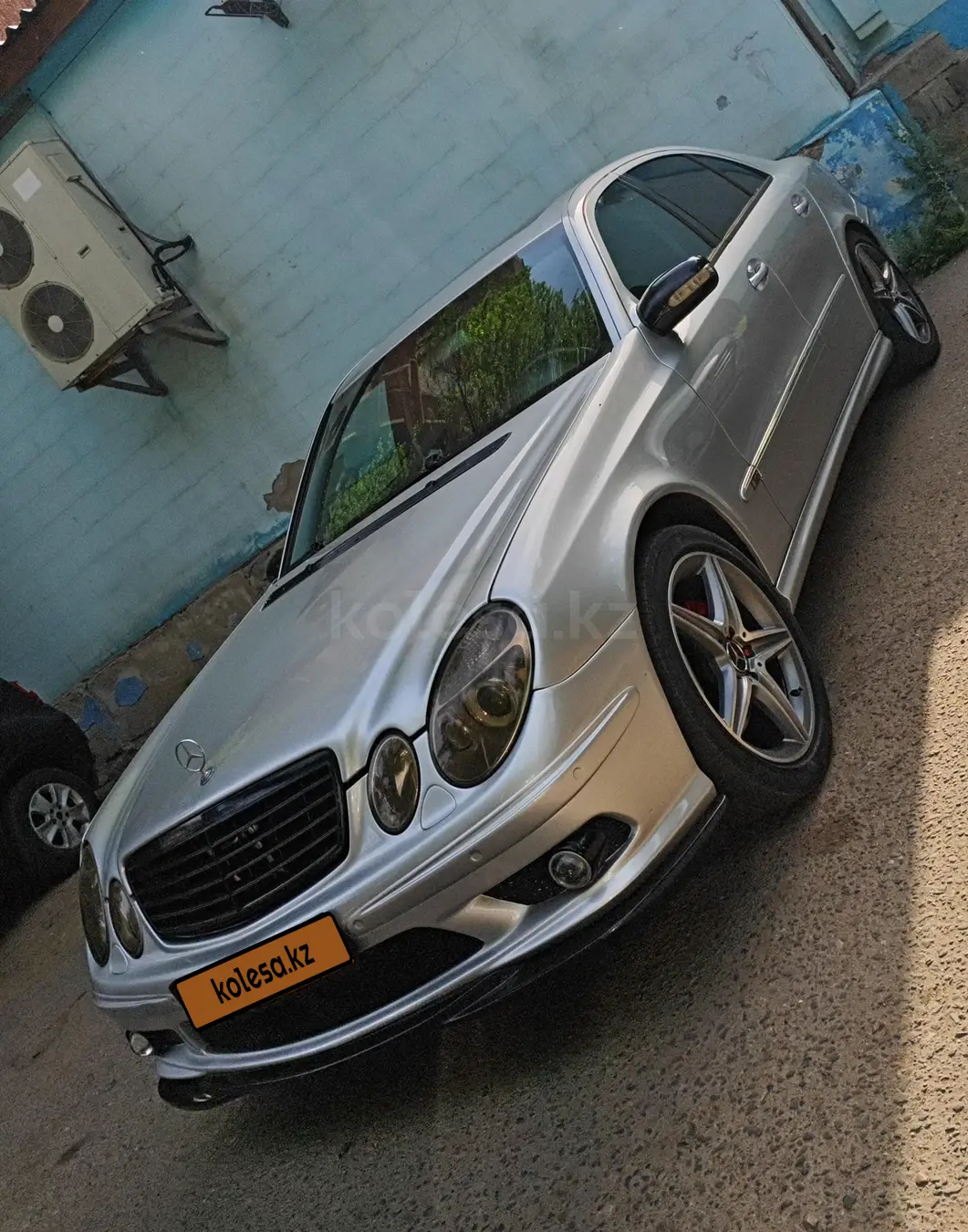 Mercedes-Benz E-Class, 2002